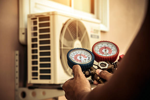 Professional Air Conditioning Service technician working in Keystone Heights, FL